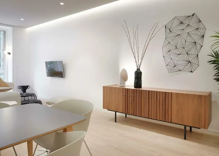 Apartment Avenida By Feelfree